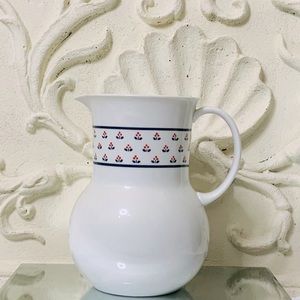 VINTAGE Americana Copco Country Pitcher
